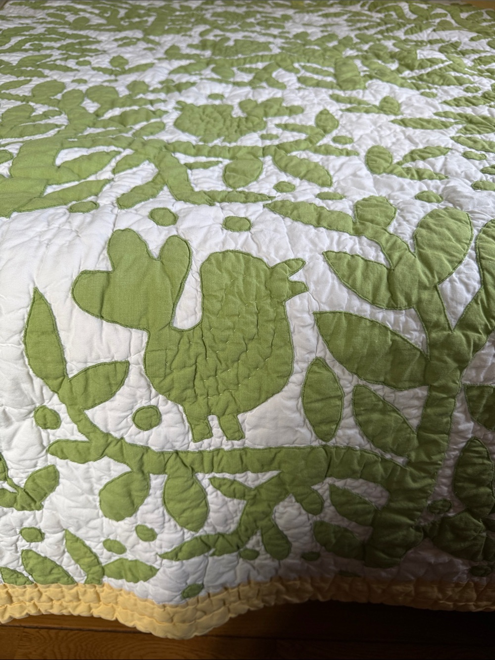 Pottery Barn Kids Spring Chicken Quilt Blanket - Picture 2 of 6